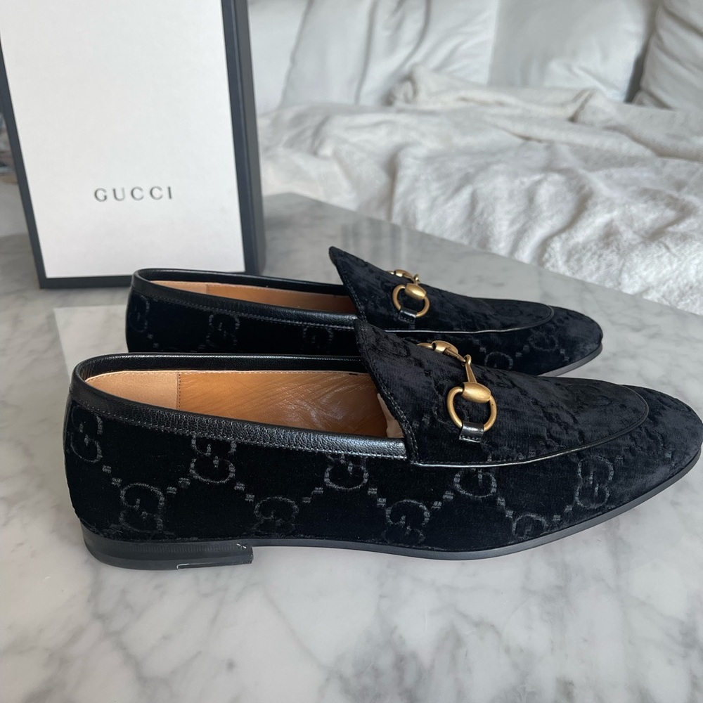 Gucci Men’s Black Velvet Jordaan Horsebit Loafer - Picture 2 of 6